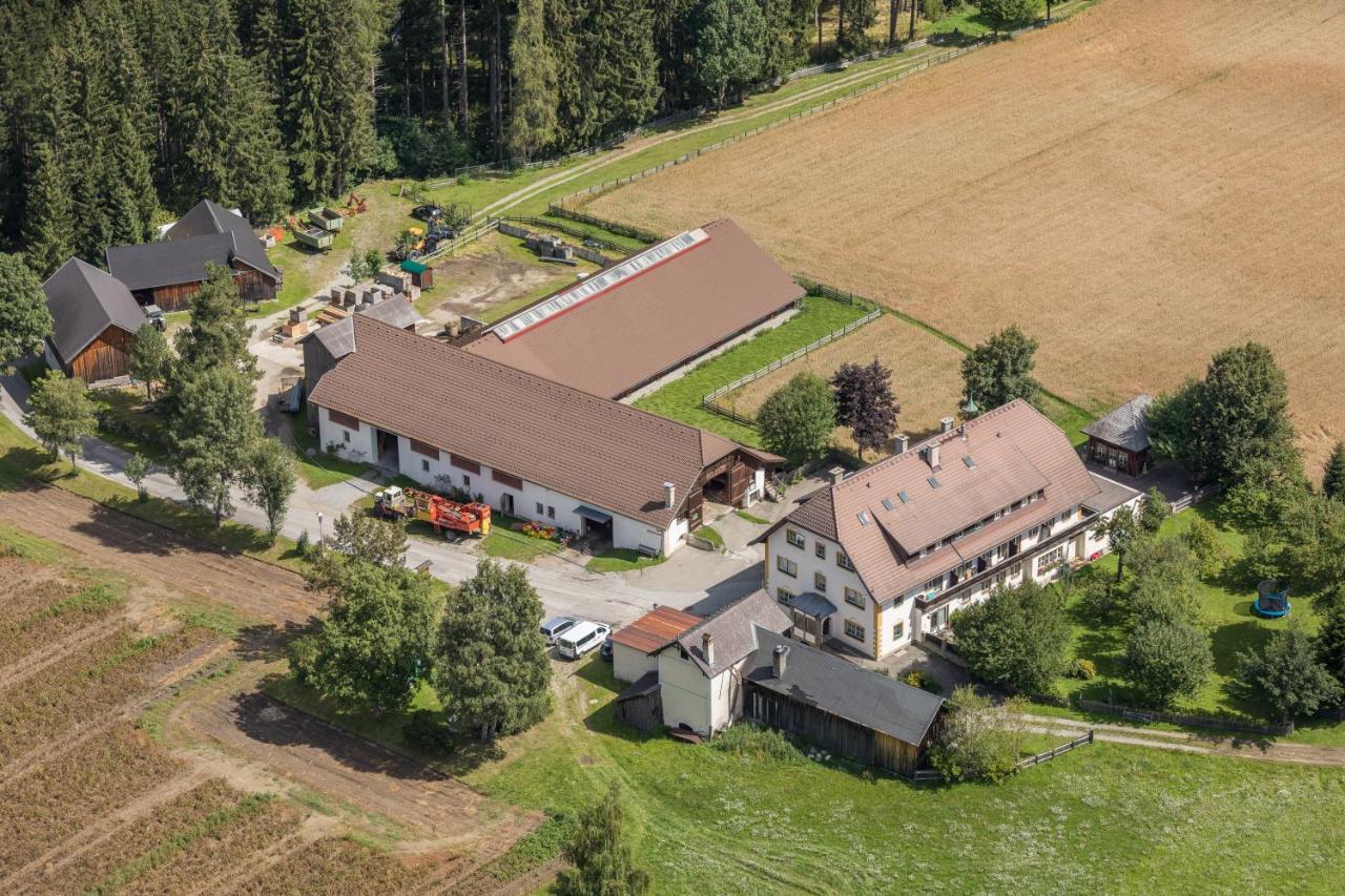 Waldgasthof Passegger Sankt Andrä im Lungau Exterior foto